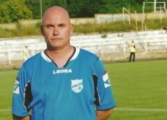 Magistar u kopačkama